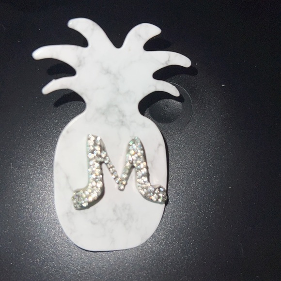 Earrings - Picture 3 of 3